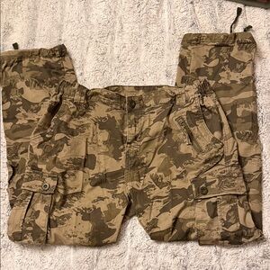 Women’s Camo Cargo Pants